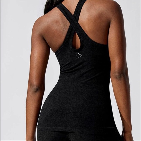 Beyond Yoga  fitted Supplex/Lycra Tank - Picture 6 of 7